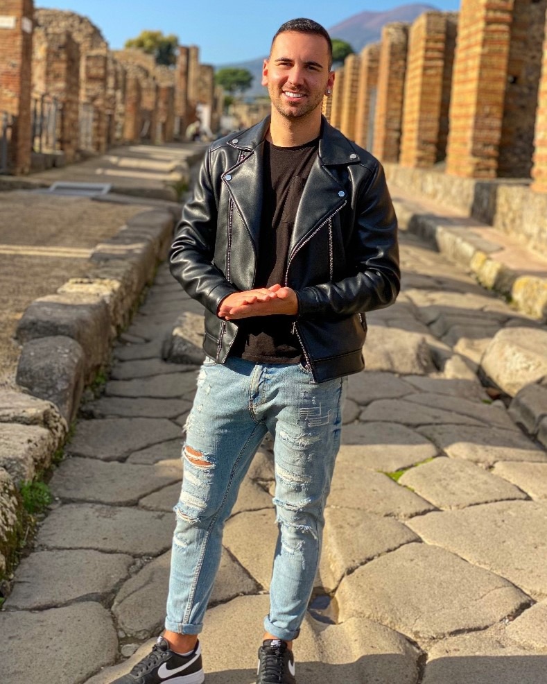 Riccardo — Model & Host in Milano photo 2