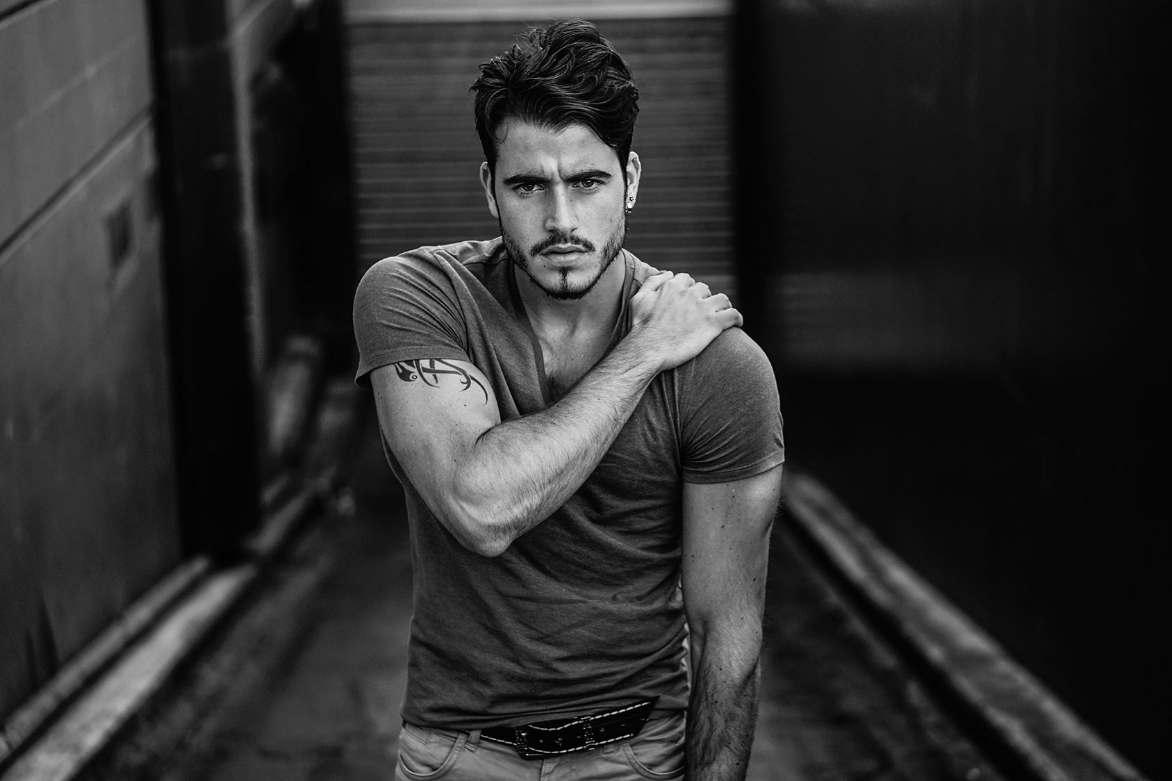 Maxime — Model & Host in N&icirc;mes photo 1