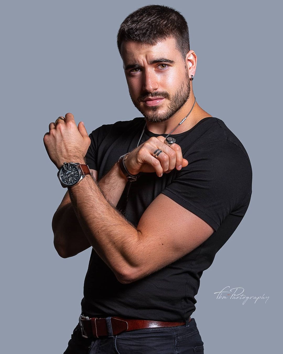 Maxime — Model & Host in N&icirc;mes photo 4