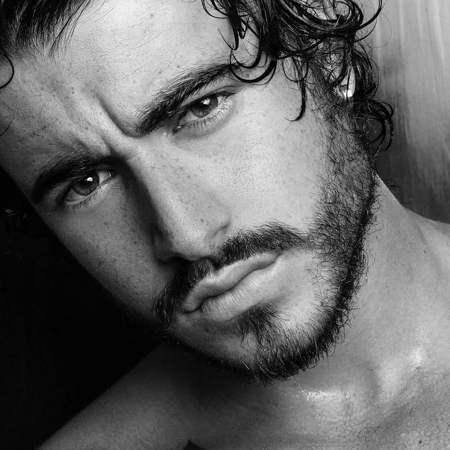 Maxime — Model & Host in N&icirc;mes photo 7