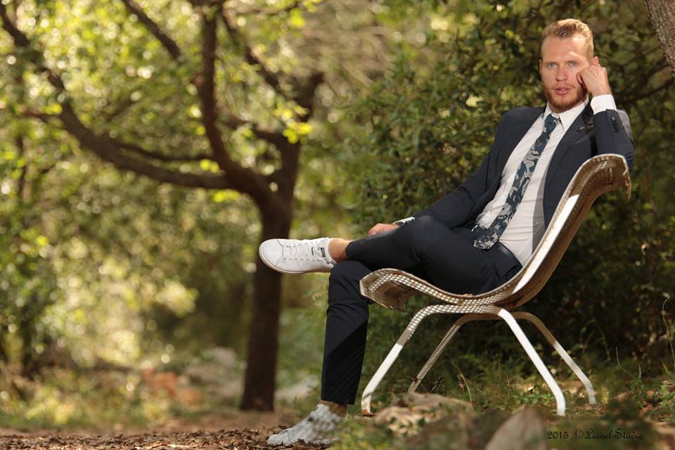 Julien — Model & Host in Toulon photo 2