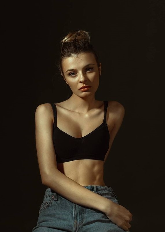 Eleonora — Model & Hostess in Roma photo 1