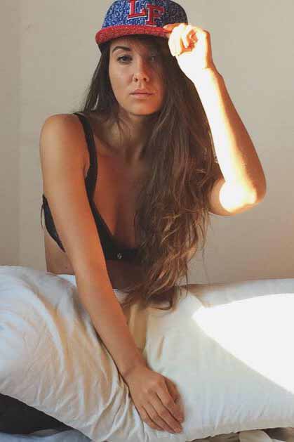Debora — Model & Hostess in Milano photo 7