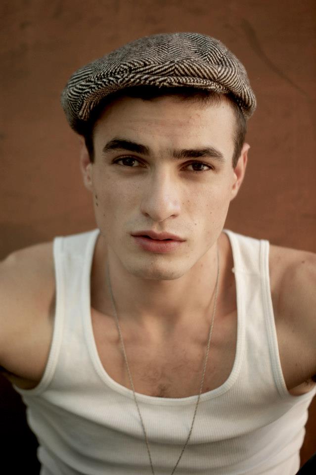Daniele — Model & Host in Roma photo 9