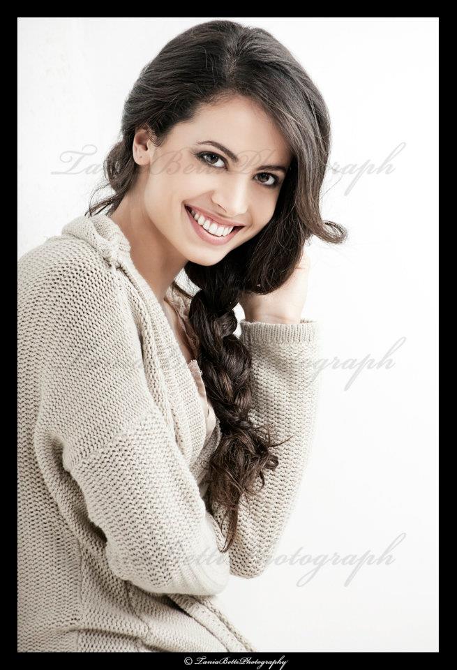 Sabina — Model & Hostess in The Hague photo 2
