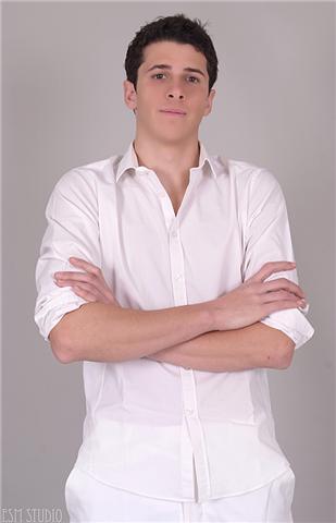 Benjamin — Model & Host in Nanterre photo 1