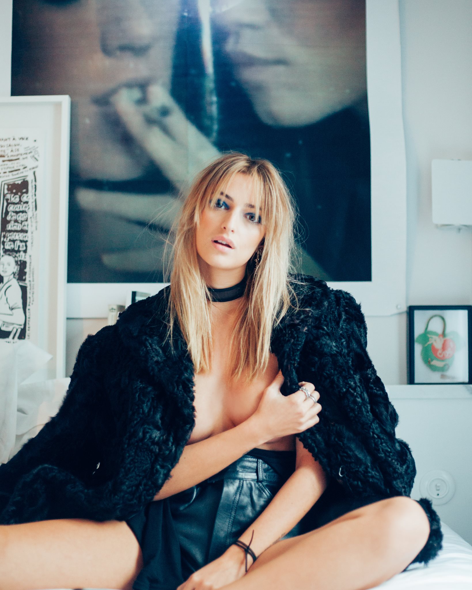Manon — Model & Hostess in Paris photo 21