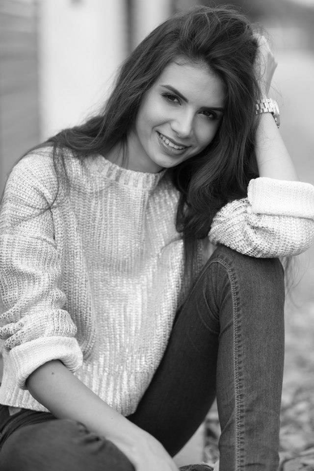 Ioana — Model & Hostess in Bucuresti photo 1