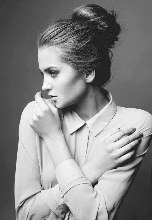 Martyna — Model & Hostess in Paris photo 4