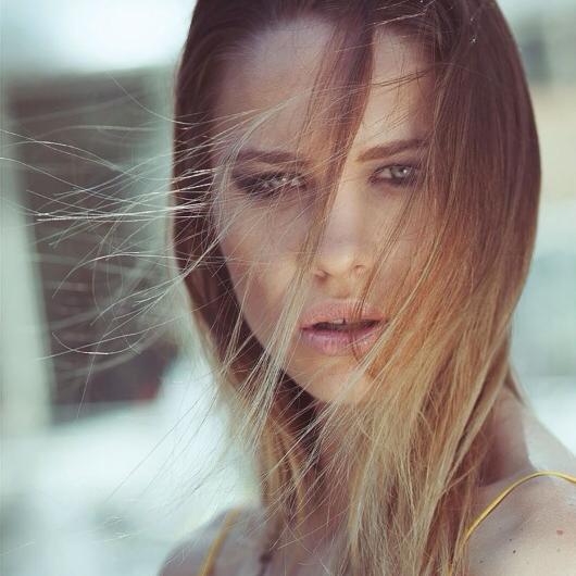 Solene — Model & Hostess in Paris photo 10