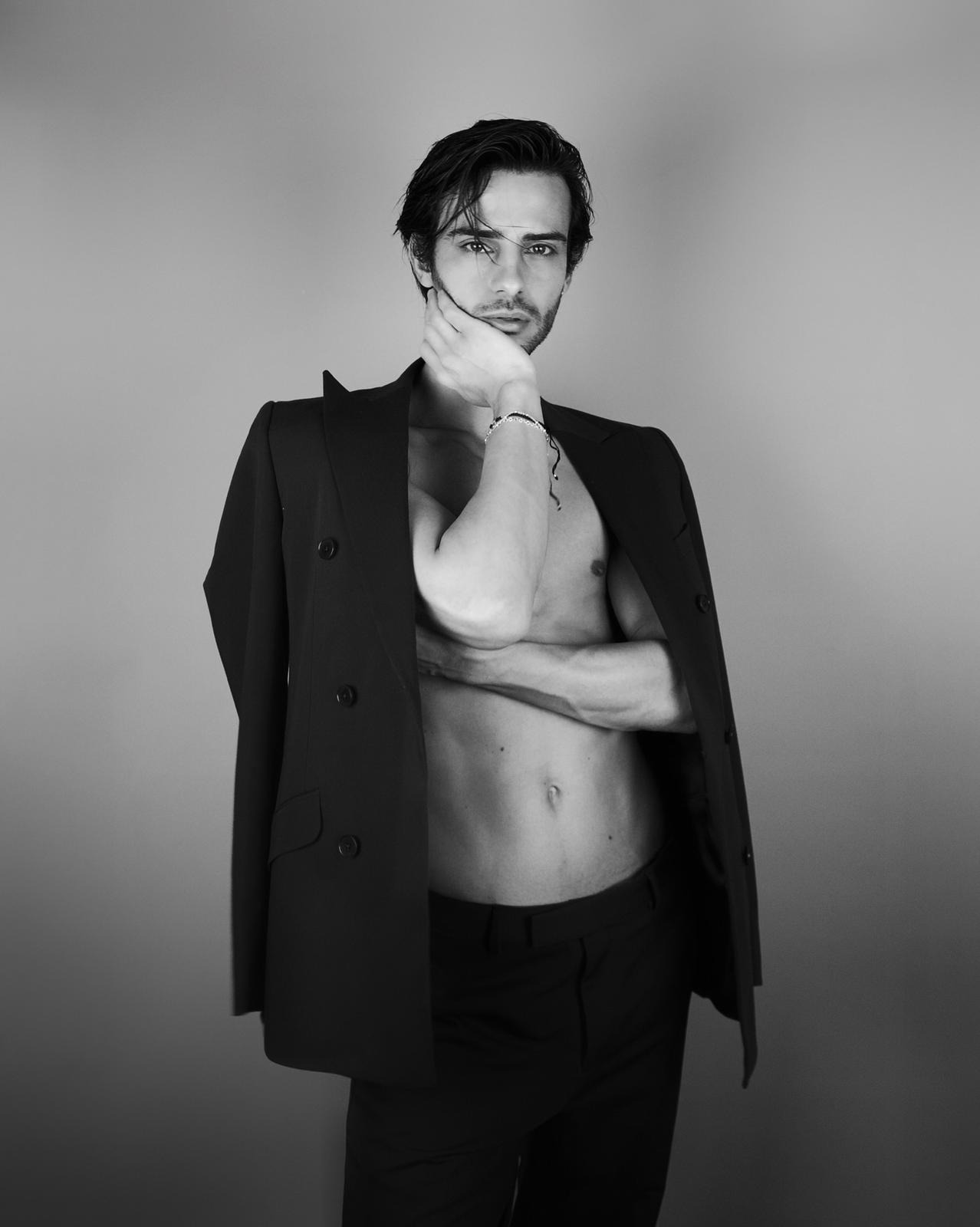 Matteo — Model & Host in Milano photo 6
