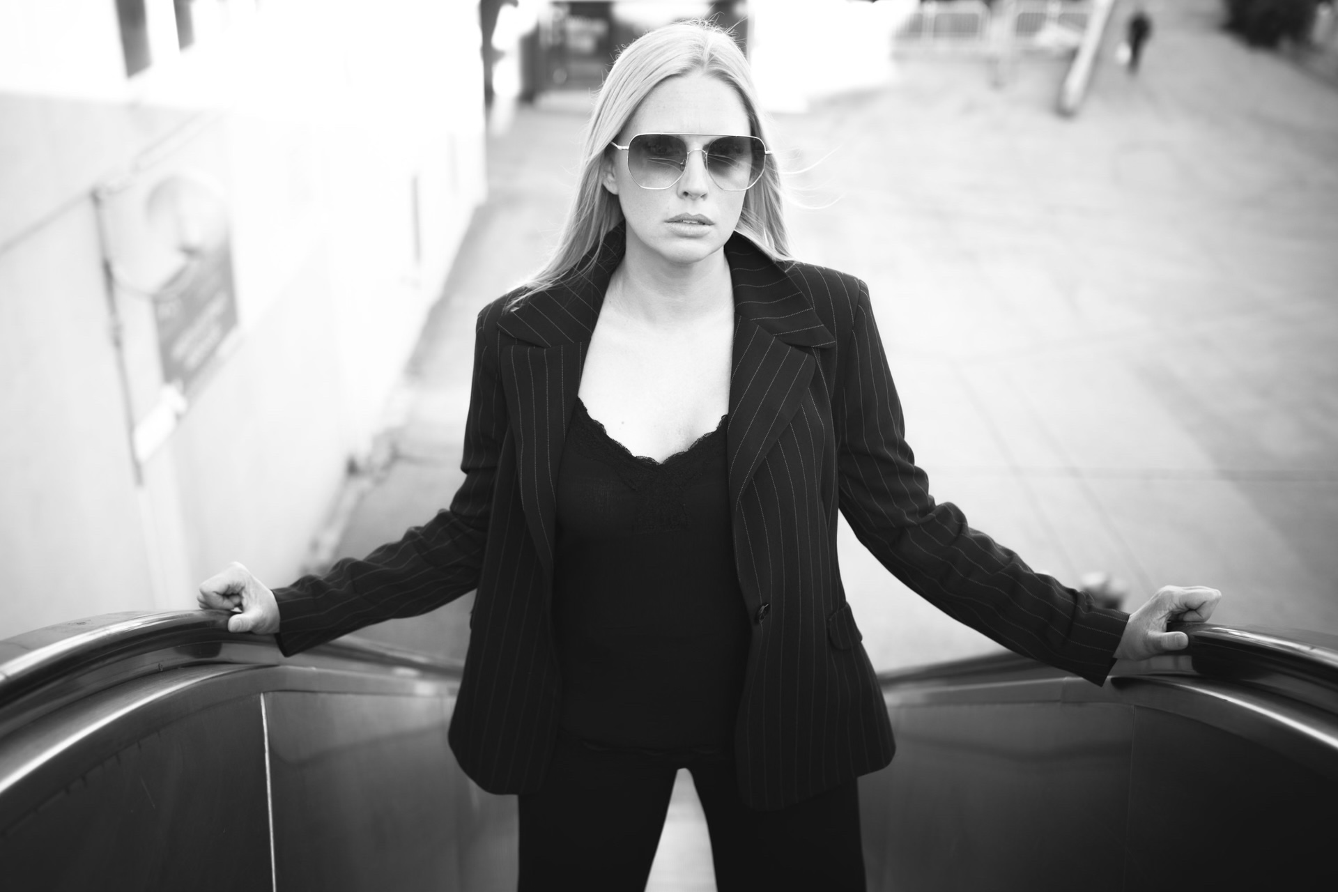 Nina — Model & Hostess in Marseille photo 4