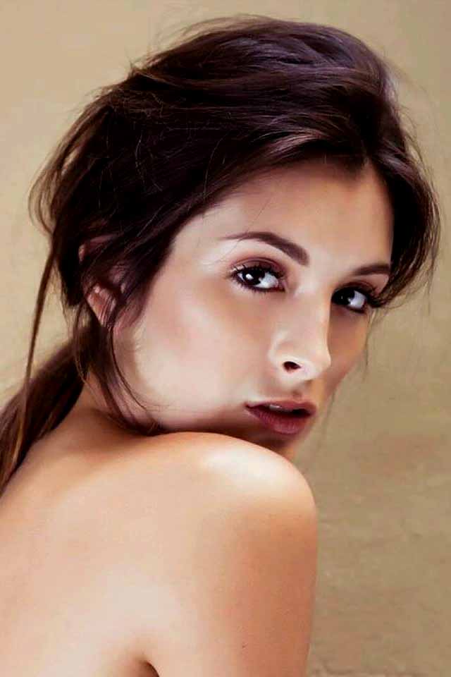 Genny — Model & Hostess in Milano photo 2