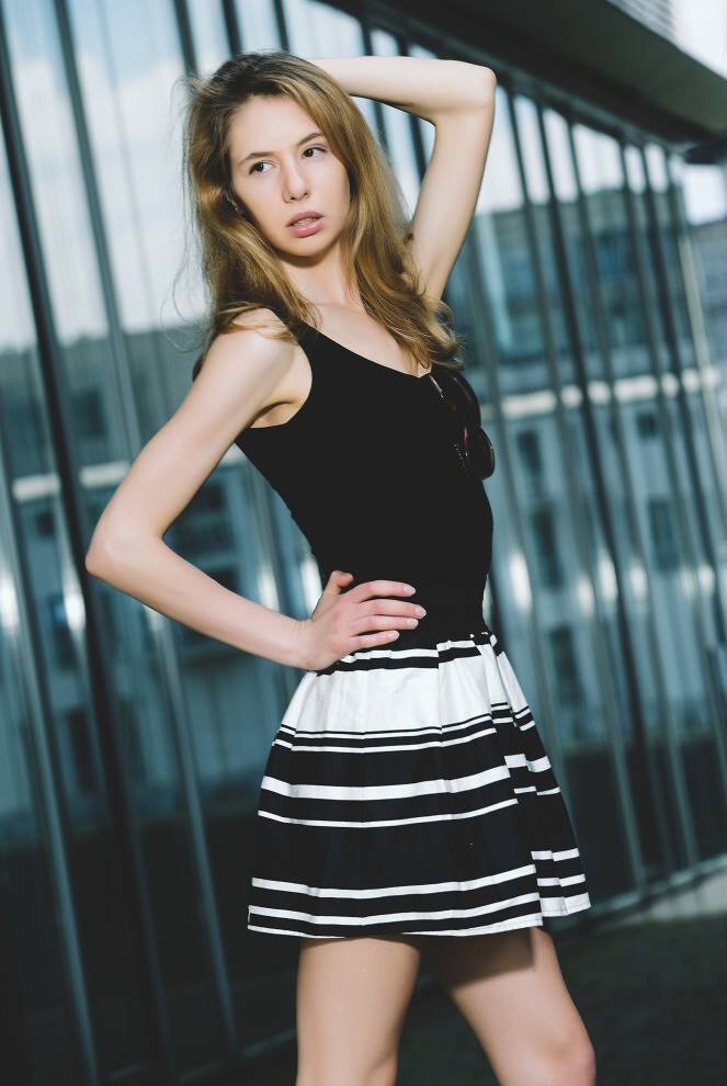 Jana — Model & Hostess in Wuppertal photo 2