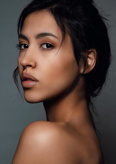 ISABEL — Model in Verona | Eye On Model