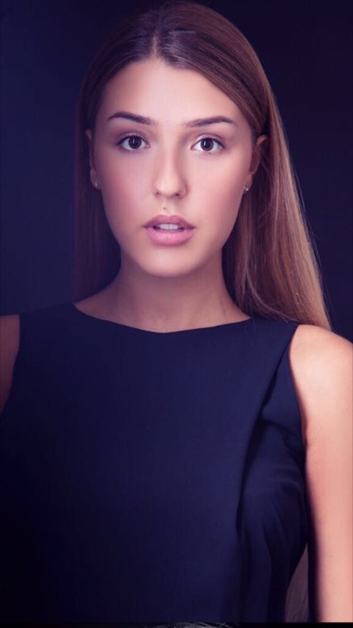 Nika — Model & Hostess in Berlin photo 11