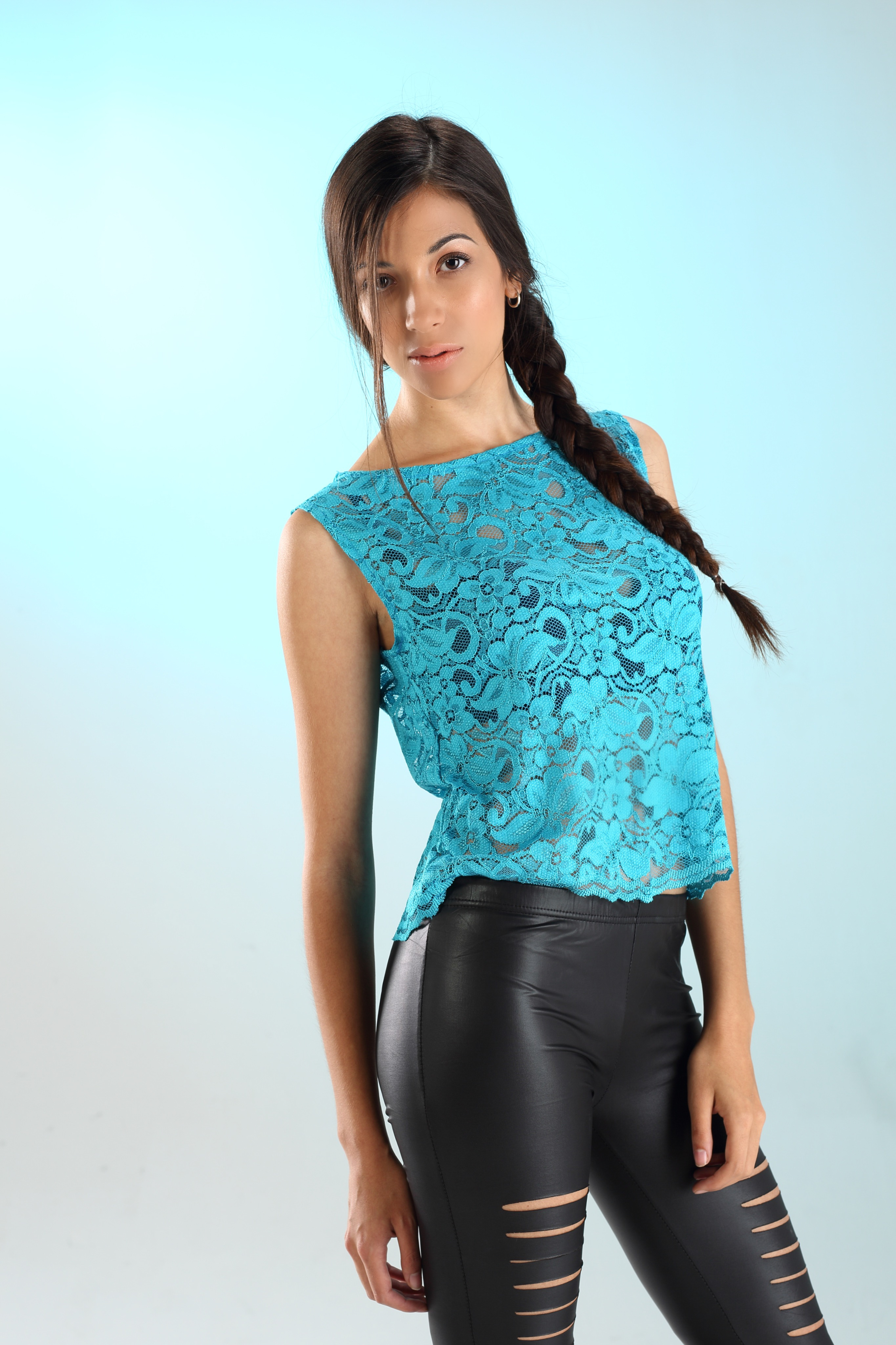 Valeria photo 20 | Eye On Model