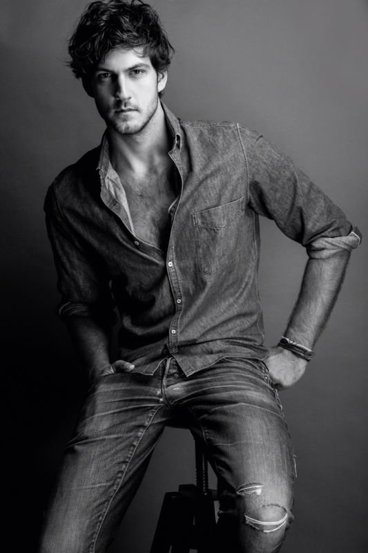 Lorenzo Maria — Model & Host in Perugia photo 3