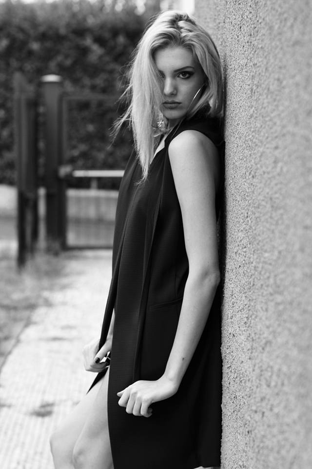 Miryea — Model & Hostess in Brescia photo 3