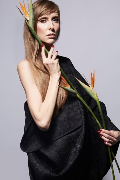 Yulia — Model & Hostess in Paris photo 3