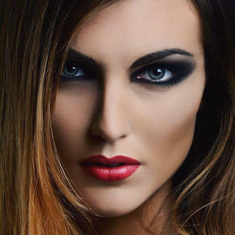 Ylenia — Model & Hostess in Milano photo 9