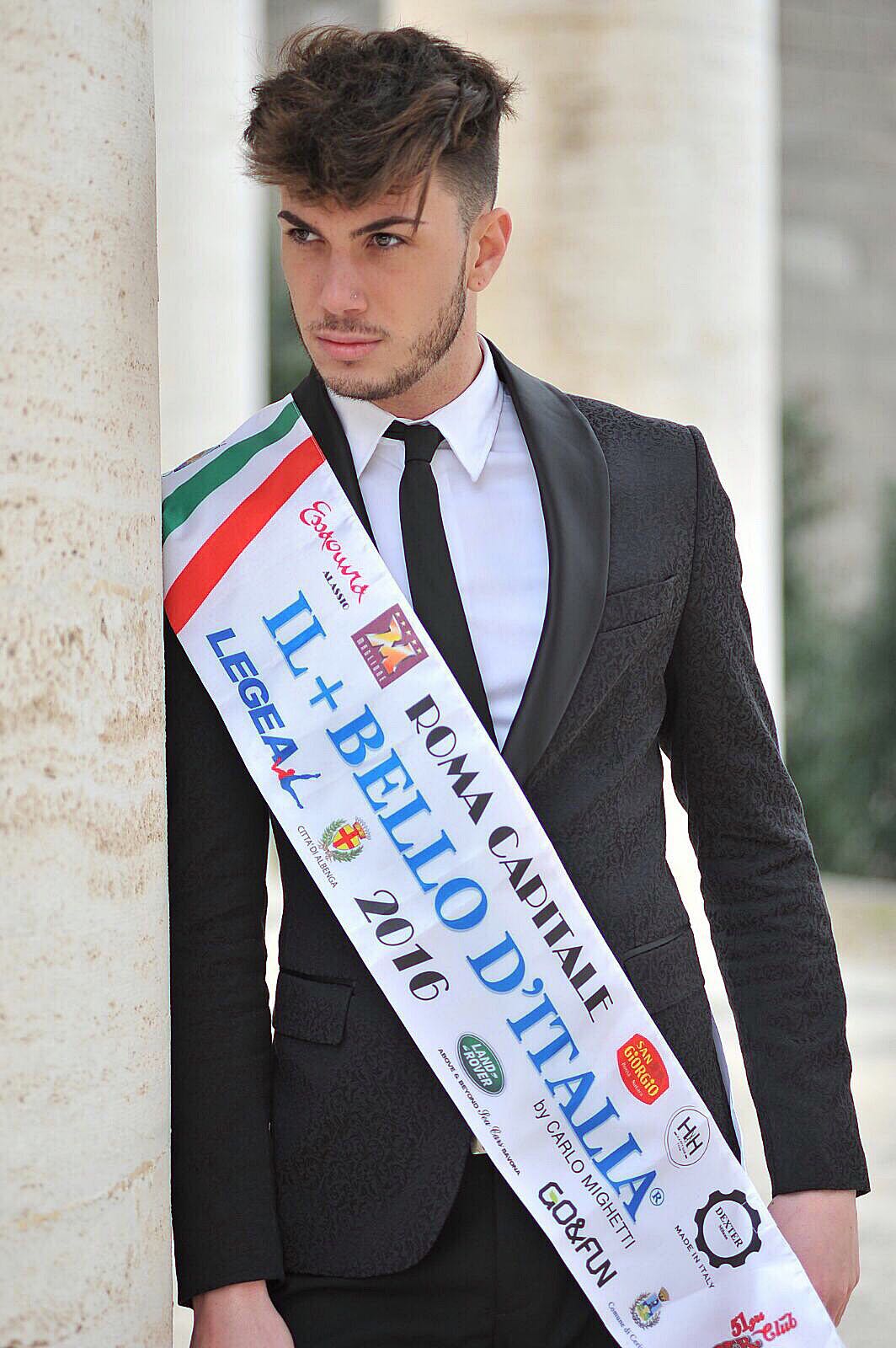 Manuel  — Model & Host in Roma photo 3
