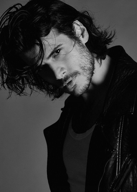 Javier — Model & Host in Milano photo 14