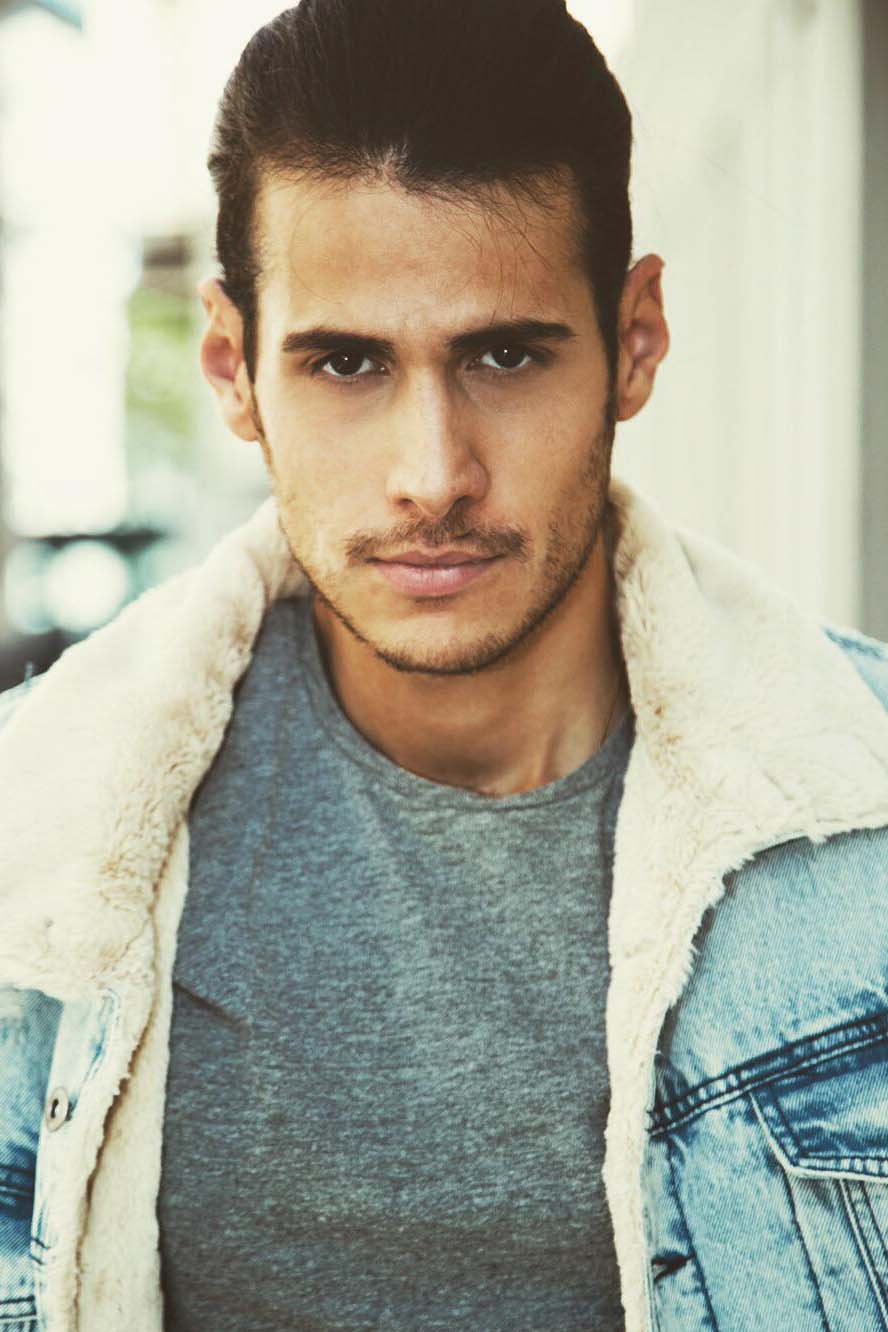 Javier — Model & Host in Milano photo 7