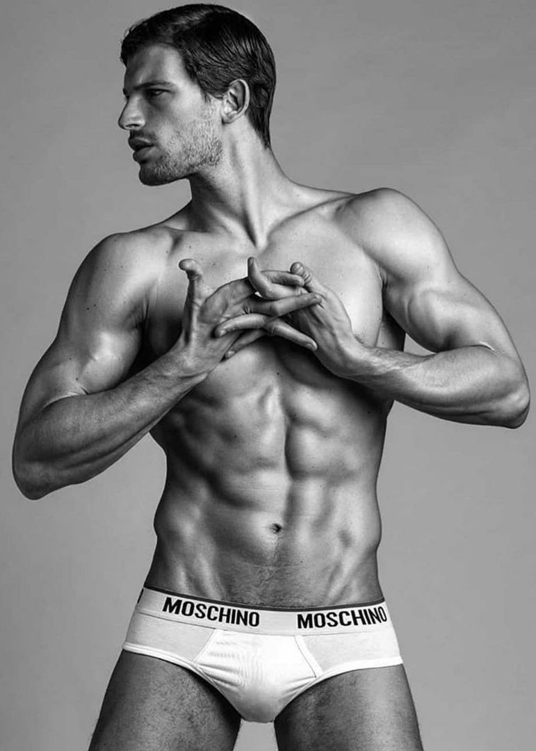 Davide — Model & Host in Milano photo 10