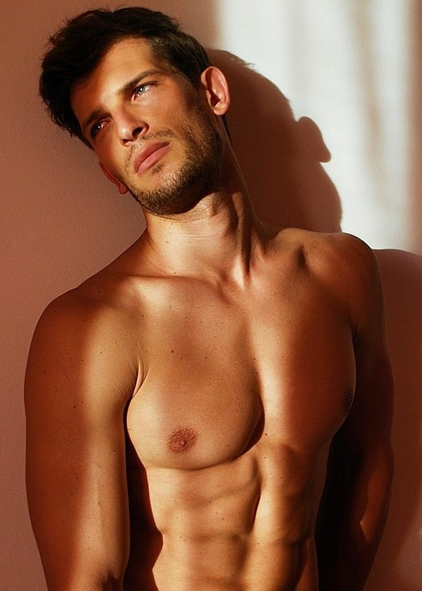 Davide — Model & Host in Milano photo 9
