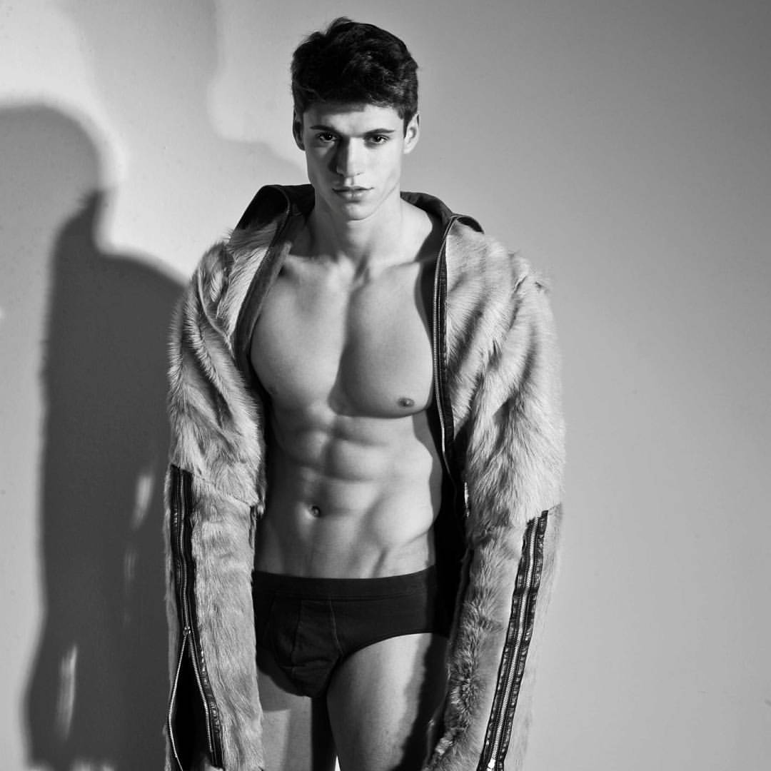 Luca — Model & Host in Tolmezzo photo 3