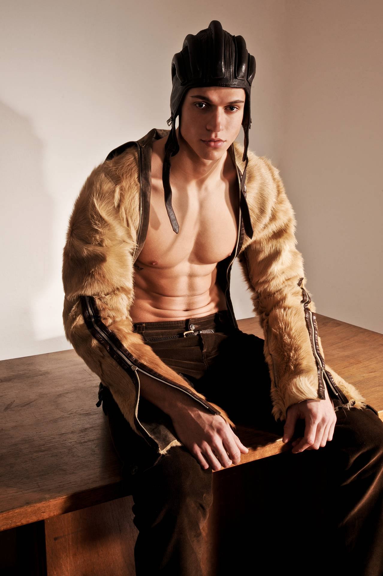 Luca — Model & Host in Tolmezzo photo 7