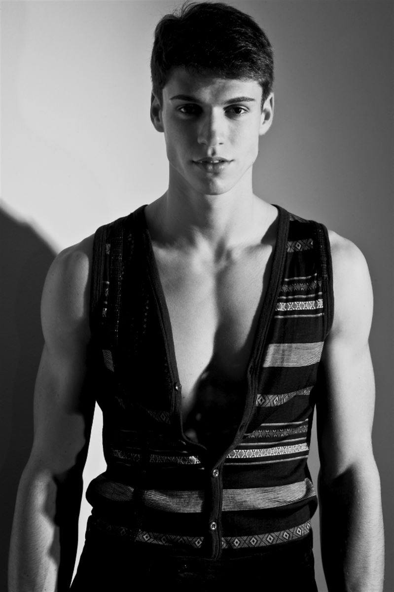 Luca — Model & Host in Tolmezzo photo 8