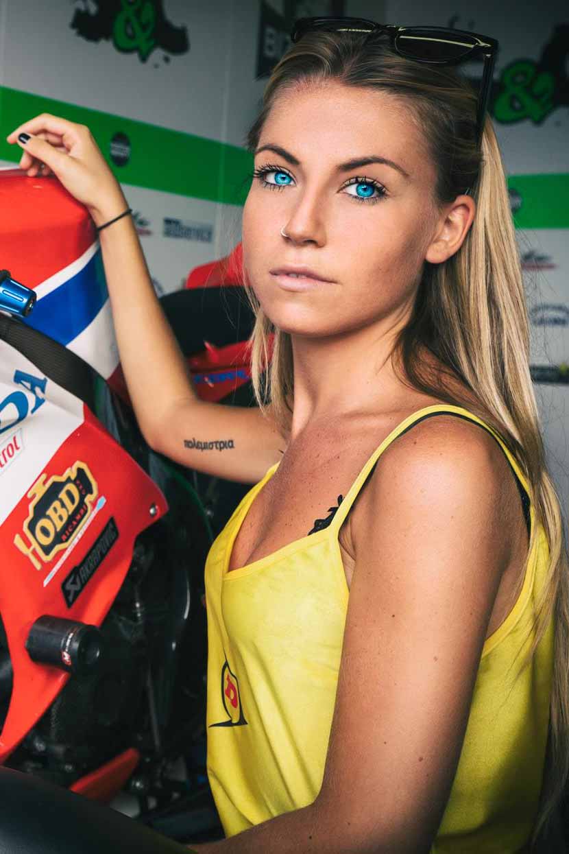 Sara — Model & Hostess in Brescia photo 14