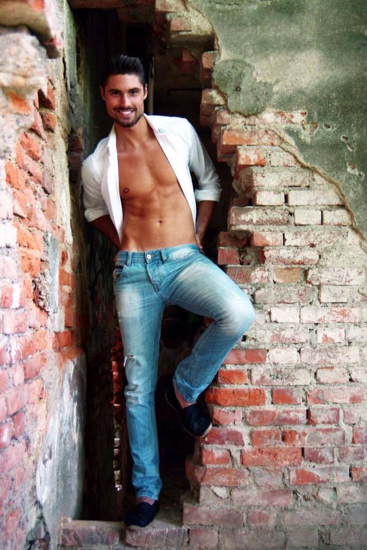 Vittorio — Model & Host in Brescia photo 12