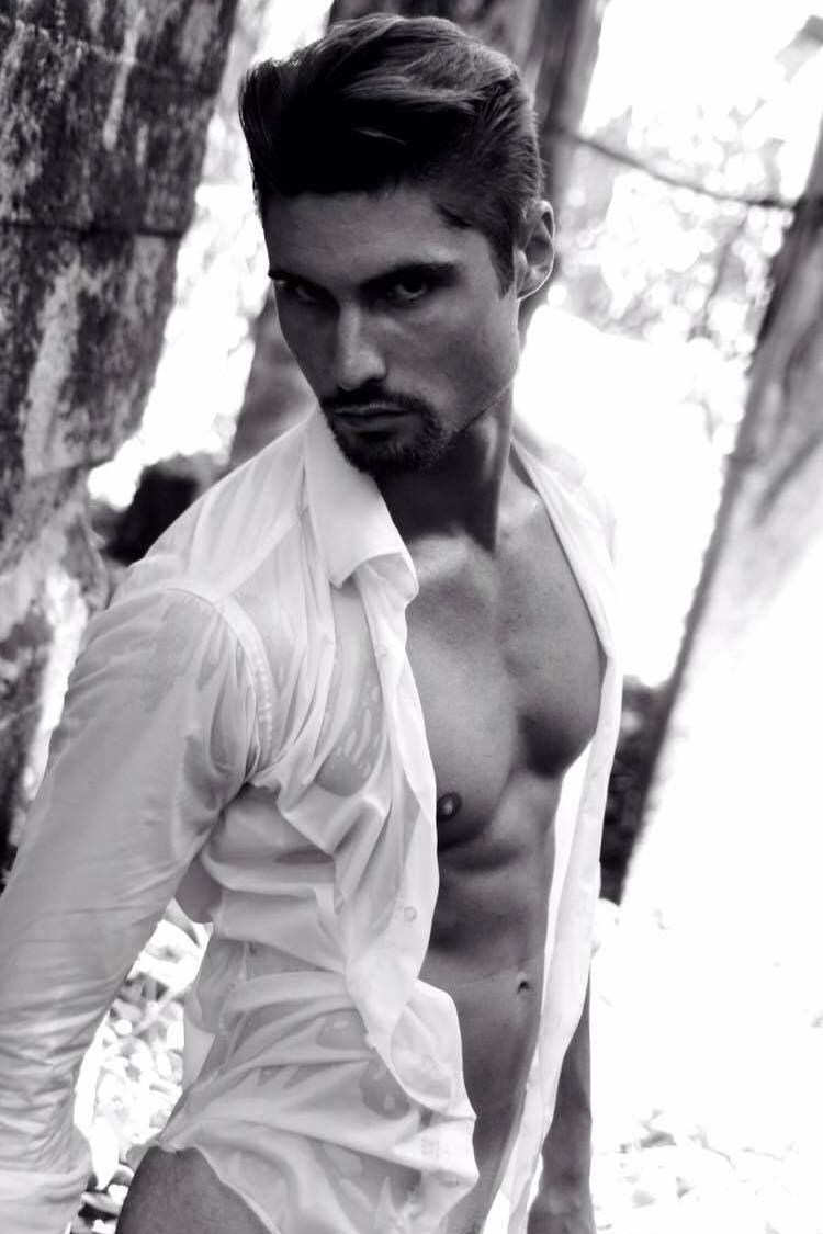Vittorio — Model & Host in Brescia photo 9