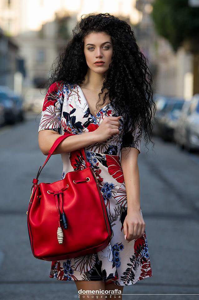 Charlotte — Model & Hostess in Milano photo 4