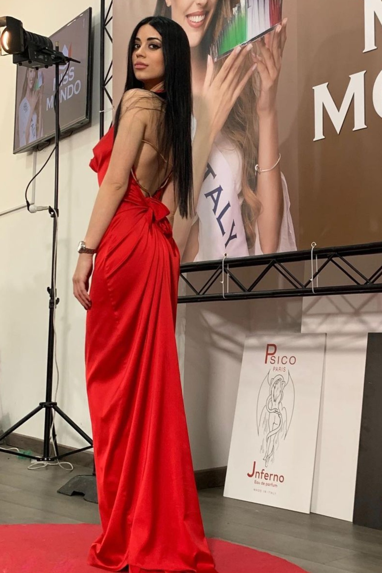 Mariachiara — Model & Hostess in Pistoia photo 12