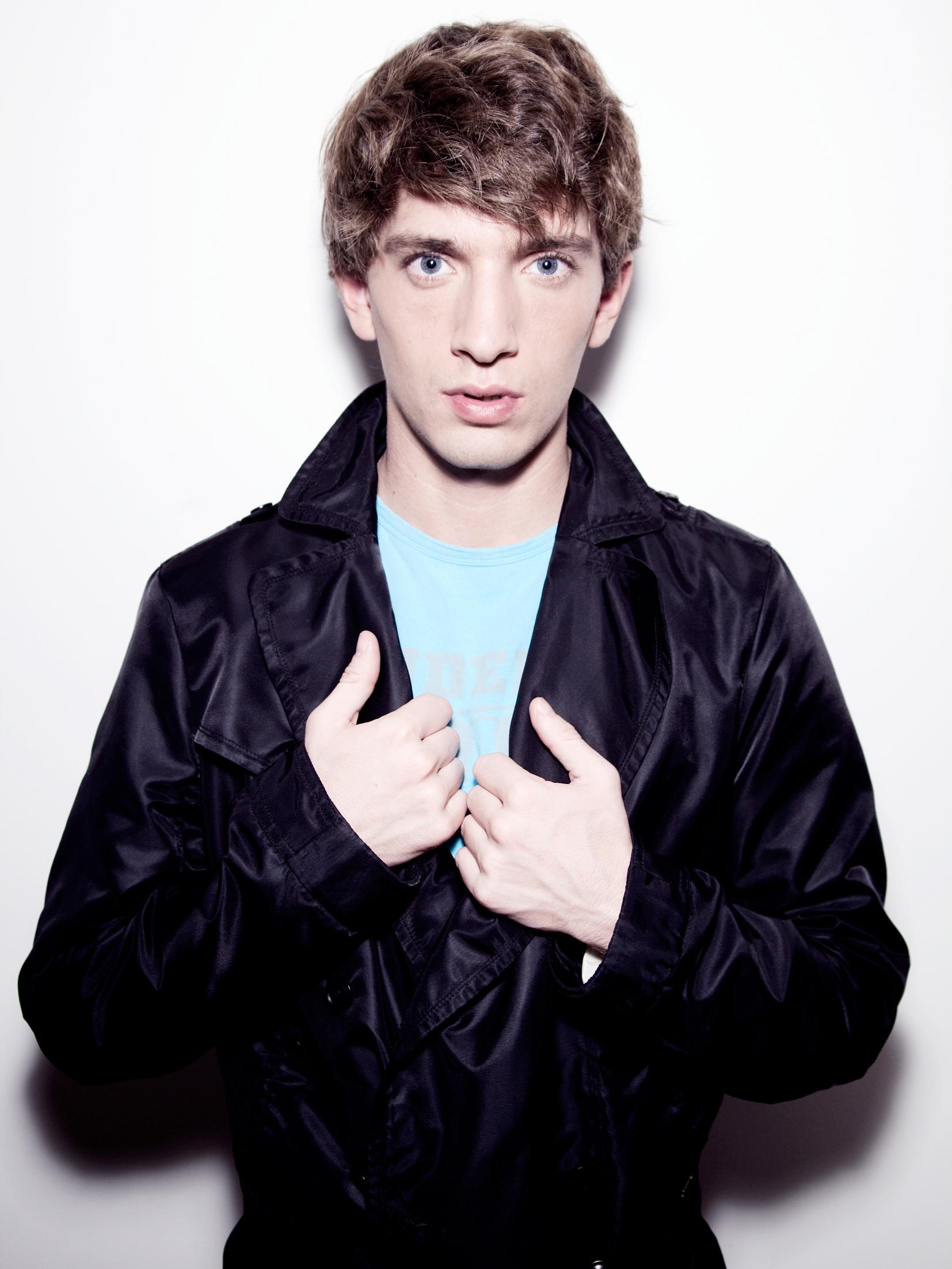Benjamin — Model & Host in Paris photo 11