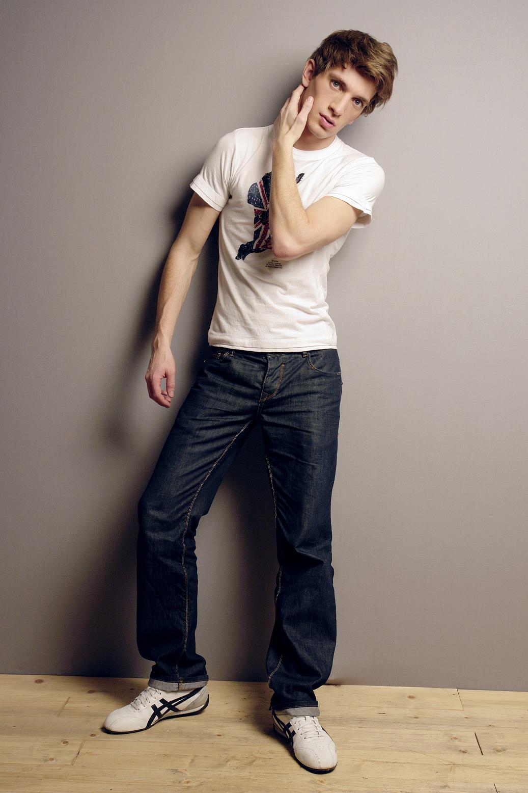 Benjamin — Model & Host in Paris photo 8