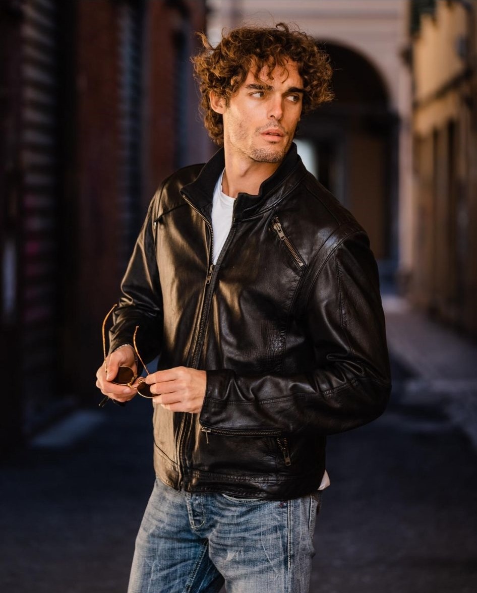 Antoine — Model & Host in Milano photo 17
