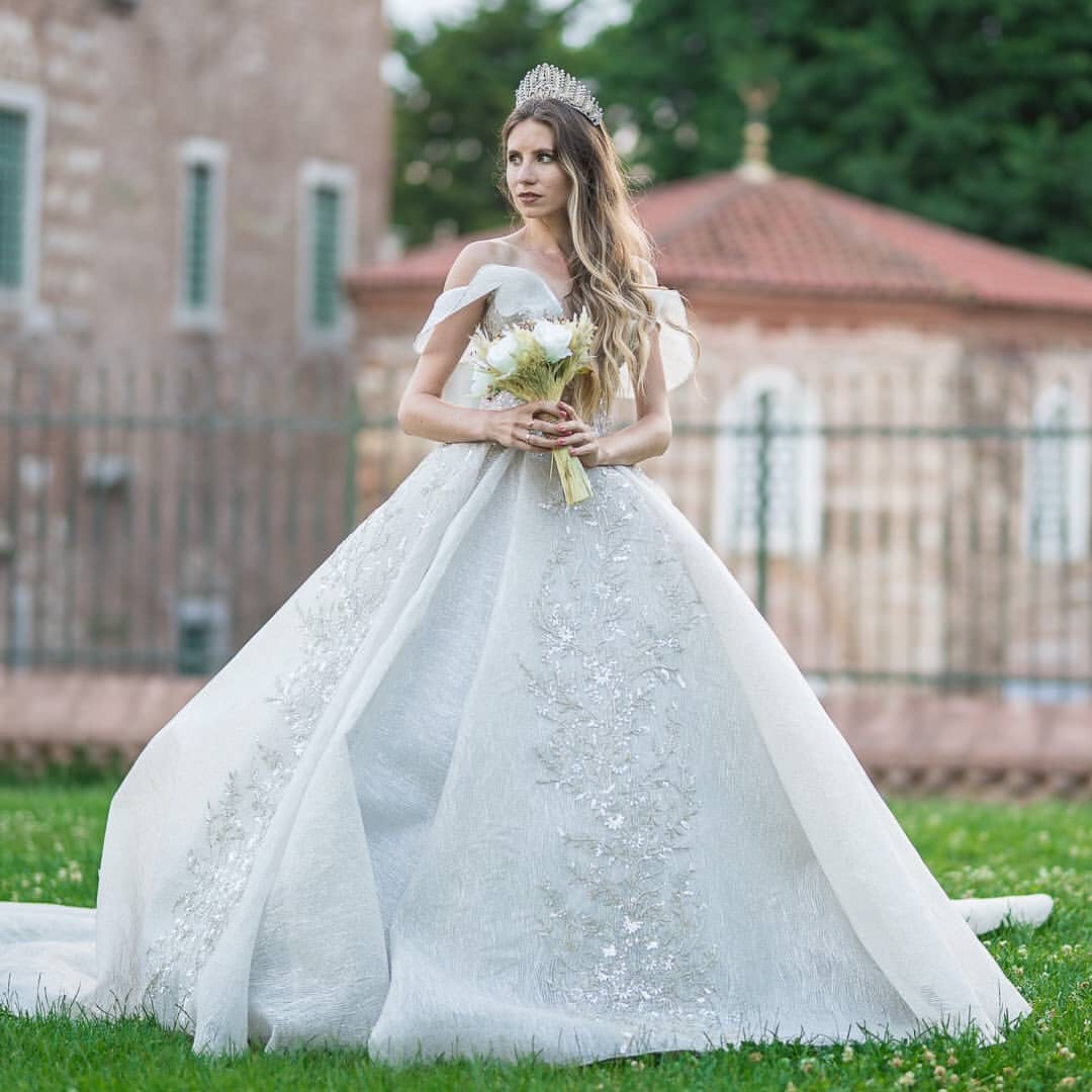 Julia — Model & Hostess in Chișinău photo 4