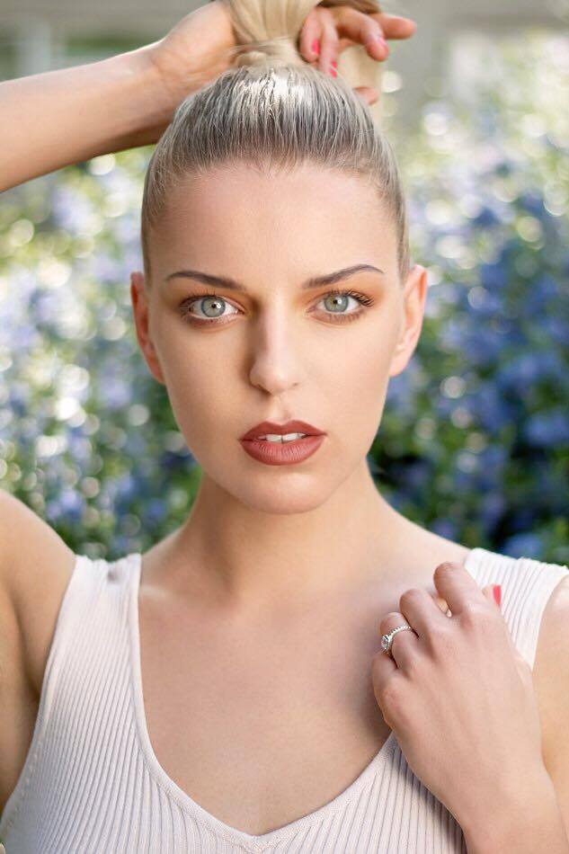 Oliwia — Model & Hostess in Bali photo 11