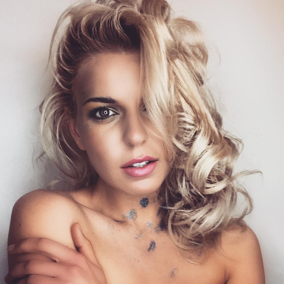 Oliwia — Model & Hostess in Bali photo 4