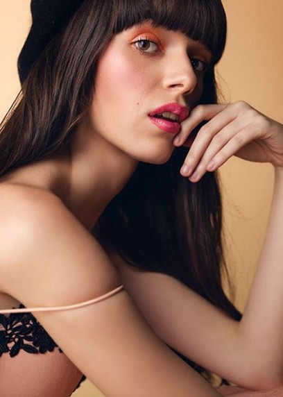 Bel&eacute;n — Model & Hostess in Madrid photo 2