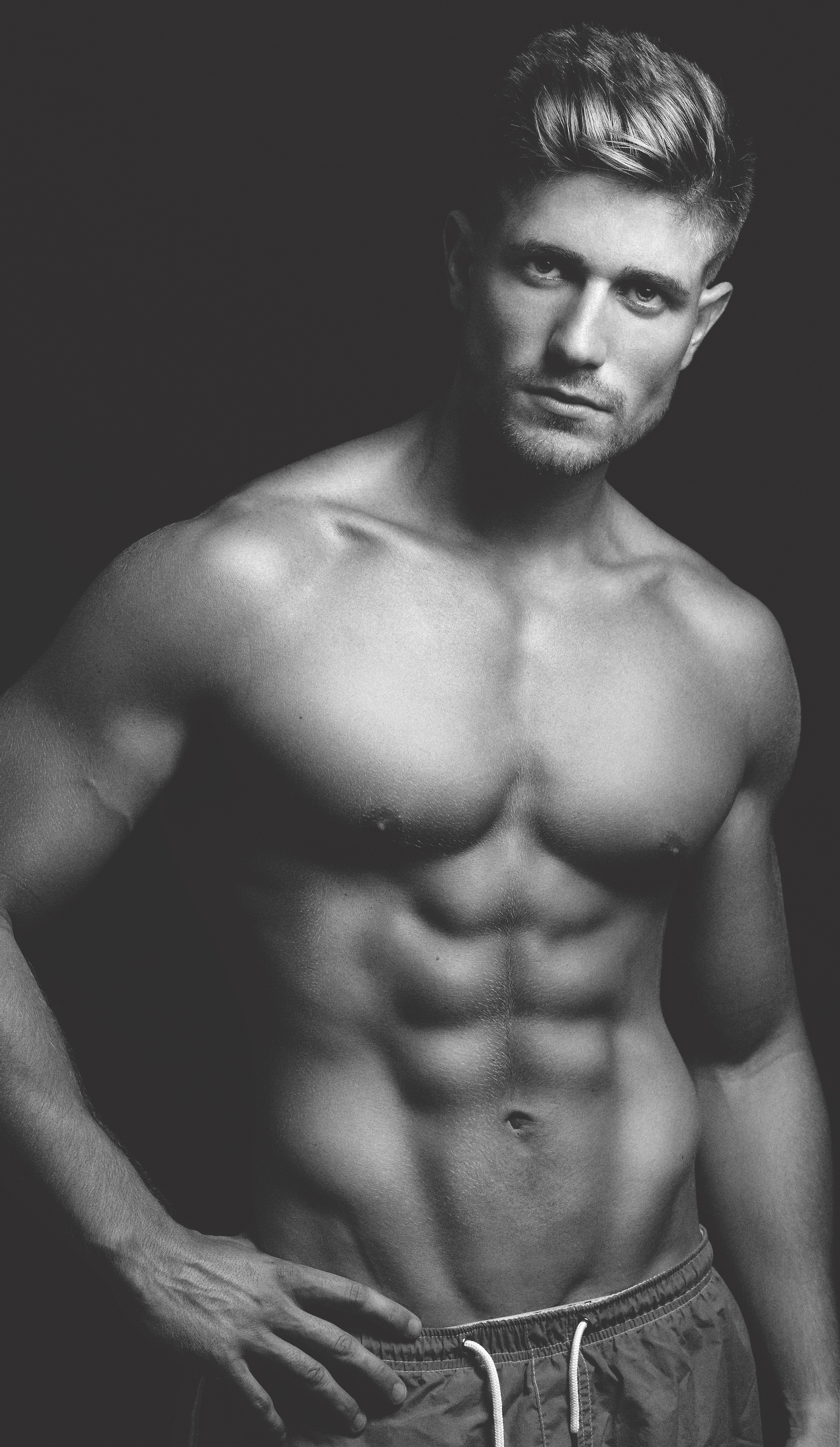 Hugo — Model & Host in Valencia photo 11