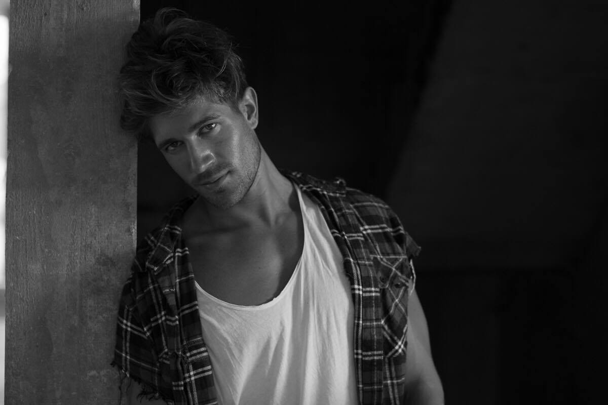 Hugo — Model & Host in Valencia photo 2