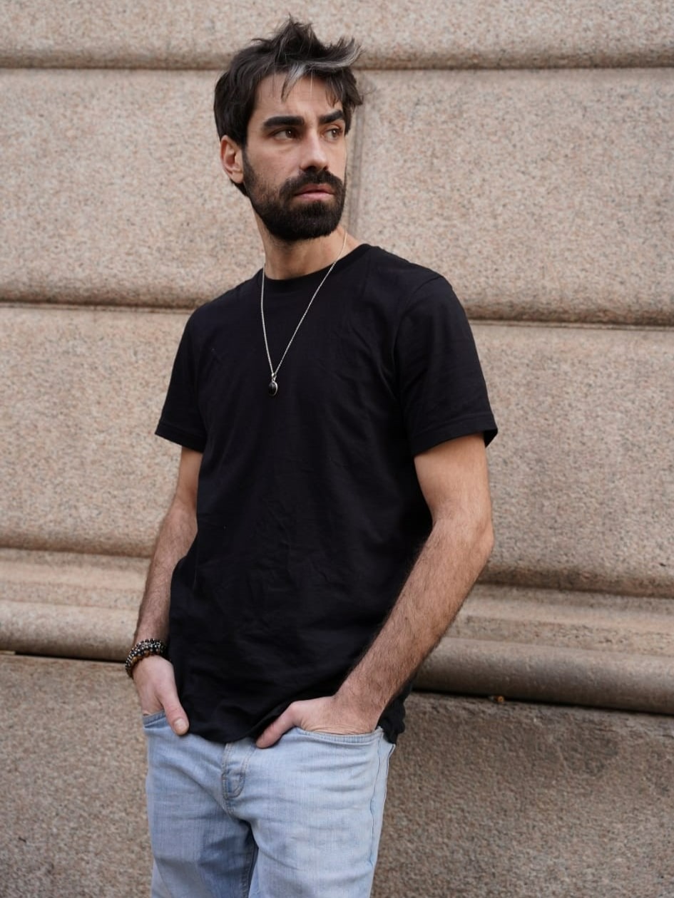 Kevin — Model & Host in Milano photo 9