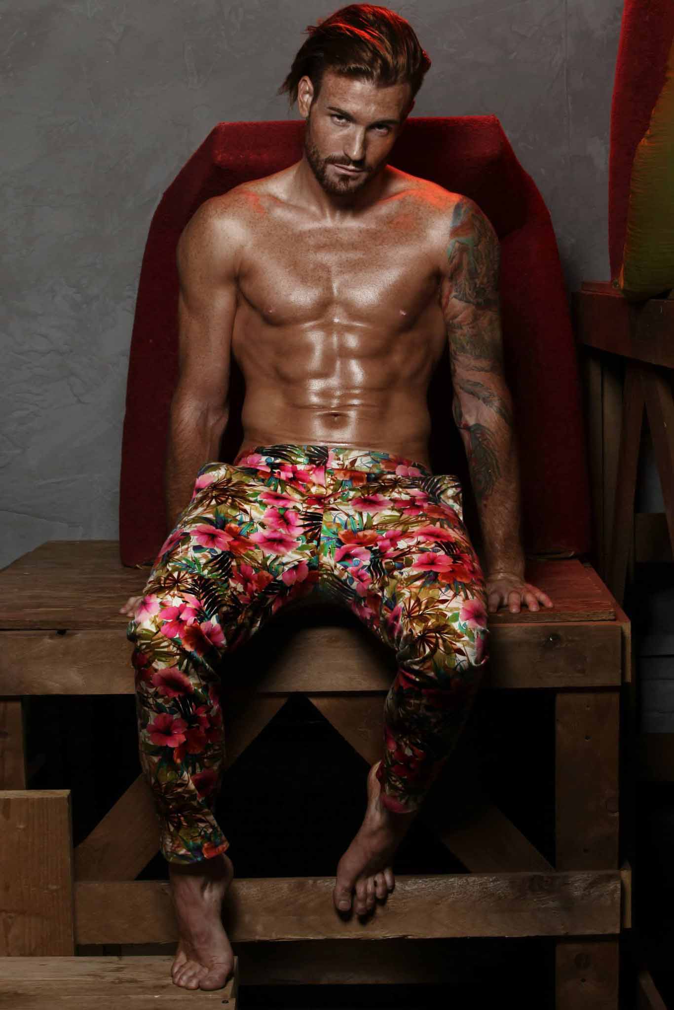 Nicholas — Model & Host in Milano photo 2