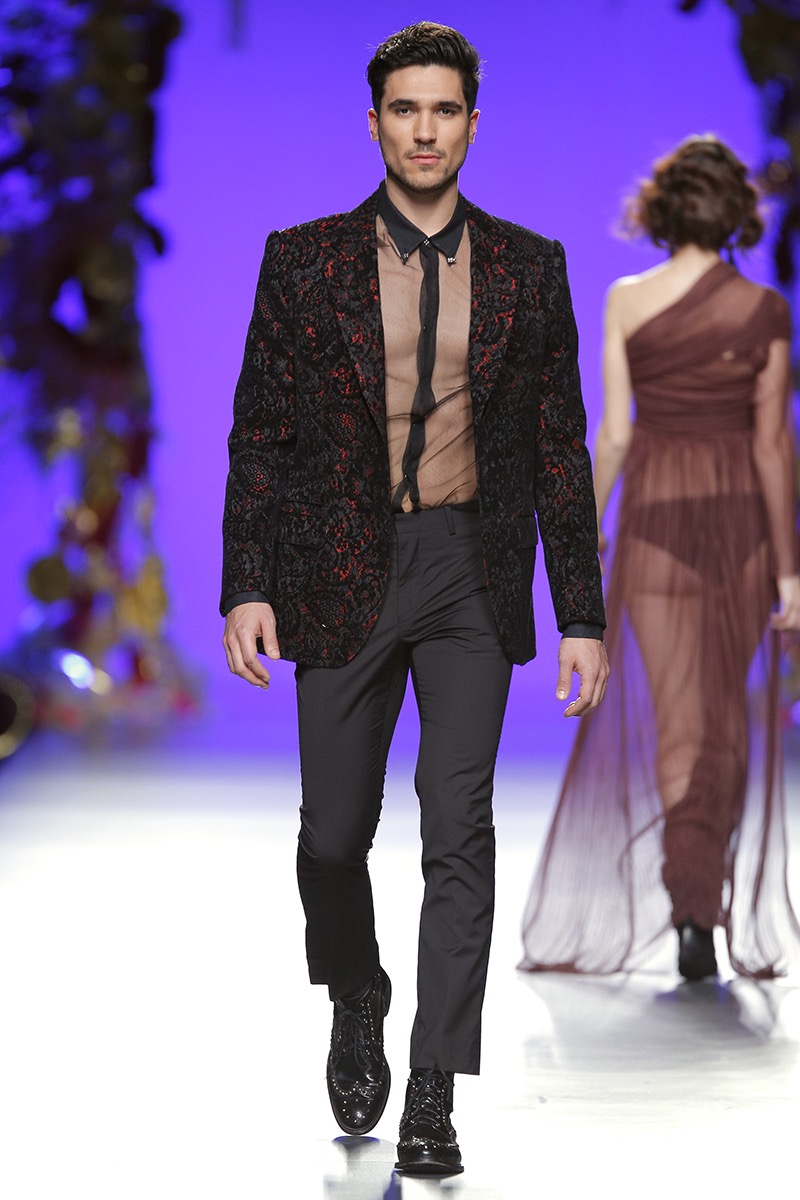 Daniel  — Model & Host in Valencia photo 2
